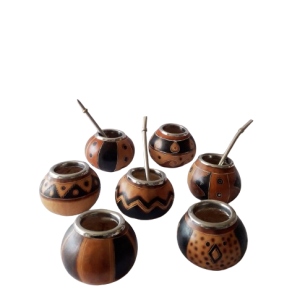 Mate de calabaza labrado con borde en alpaca