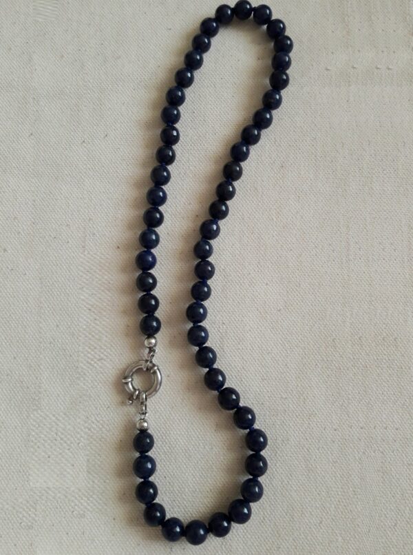 Collar de lapislazuli y plata