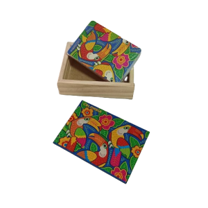 Juego de naipes con caja
