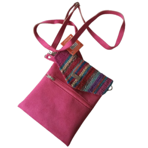 Bolso cartera artesanal fucsia