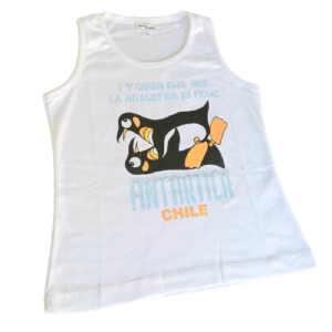 Polera estampada pinguinos