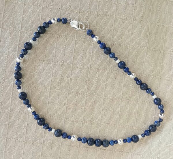 Collar de lapislazuli y plata
